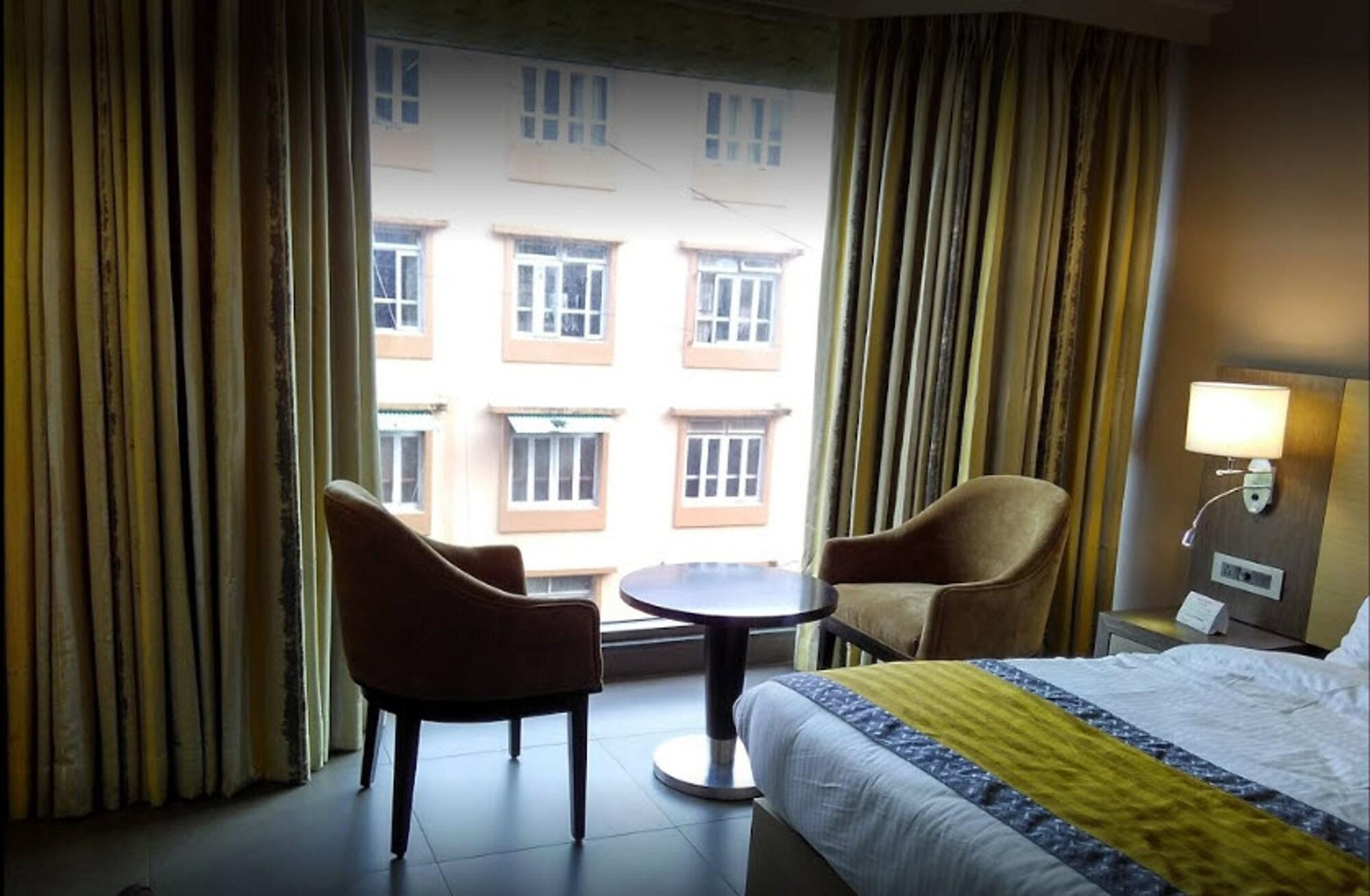 Grande Delmon Hotel Panaji Luaran gambar