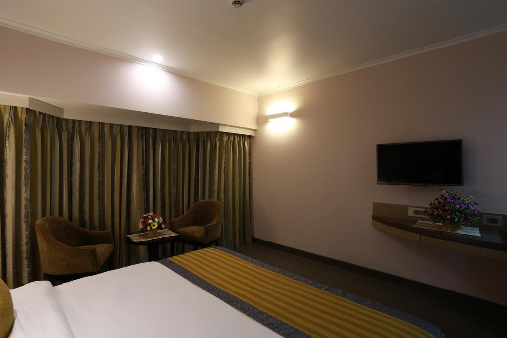 Grande Delmon Hotel Panaji Luaran gambar